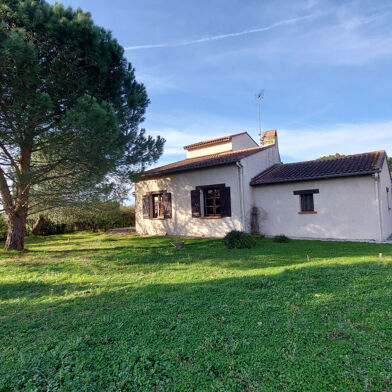 Maison 5 pièces 439600 €