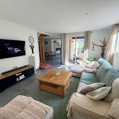 Maison 6 pièces 630000 €