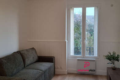 Appartement 3 pièces 1210 €