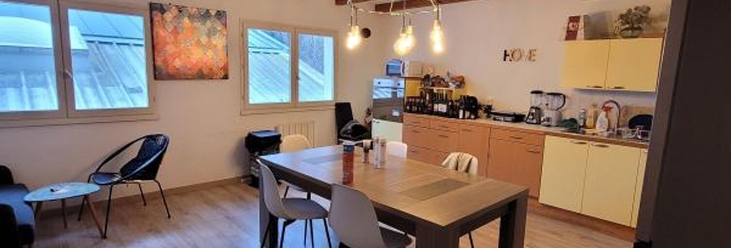 property.type.service   m² à vendre à Saint-Genis-Pouilly (01630)