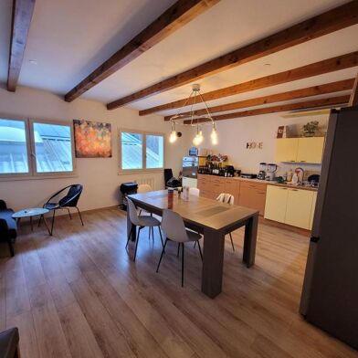 property.type.service  645000 €