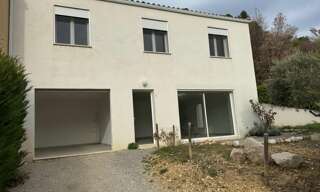 Maison 4 Pièces 109 m² à louer à Riez (04500)