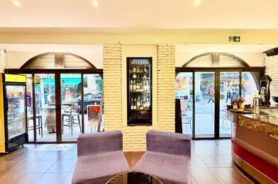 Commerce  275000 €