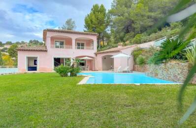 A moins de 30' de l'aéroport de Nice Magnifique Villa 4/5 Pièces 174 m² habitable + 80 m² de dépendances aménagées, piscine, gararage double, stationements — photo du bien