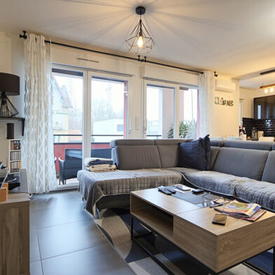 Appartement 3 pièces 215000 €