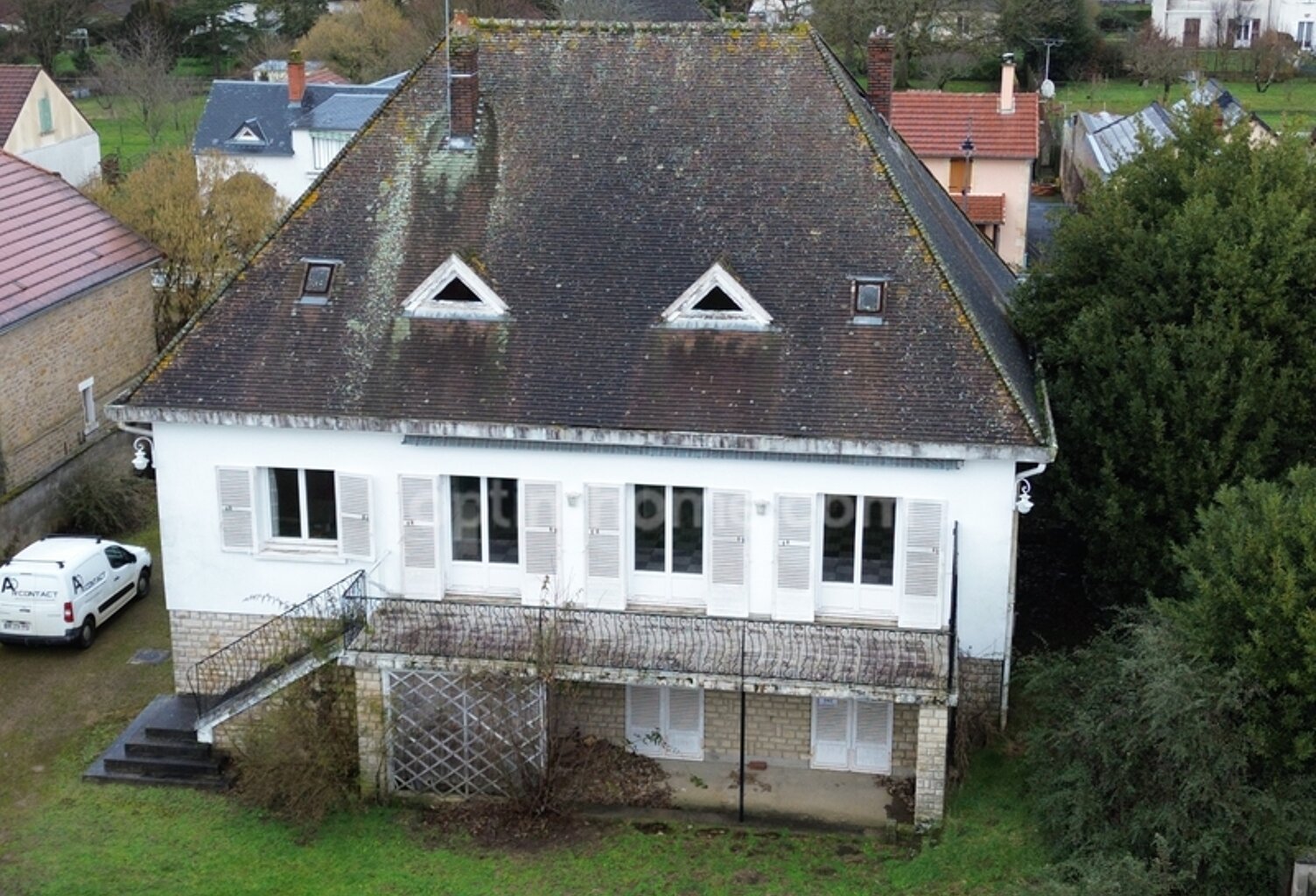 Maison à vendre 7 pièces POUGUES LES EAUX (58) — photo 1