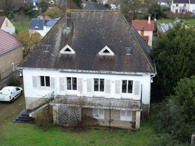 Maison à vendre 7 pièces POUGUES LES EAUX (58) — photo du bien