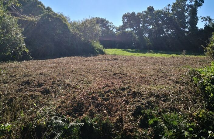 corps de ferme avec dependances sur 1679 m2 a renover entierement — photo 4