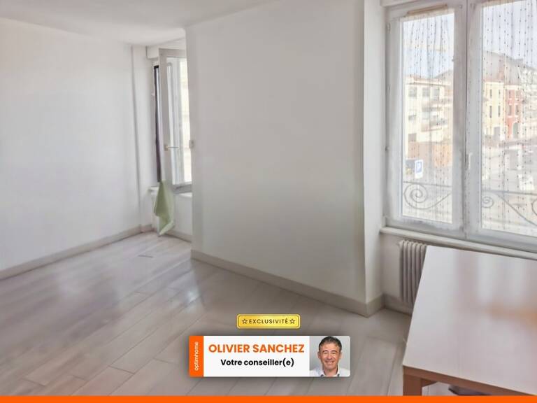 T3 – 54m² – DPE D – stationnement privatif – Proche centre-ville d’Issoire — photo 1