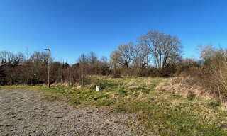 Terrain  587 m² à vendre à Les Châteliers (79340)