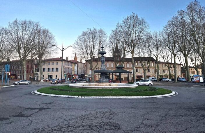 TRES BEL APPARTEMENT T3 EN CENTRE VILLE DE LAVAUR — photo 3