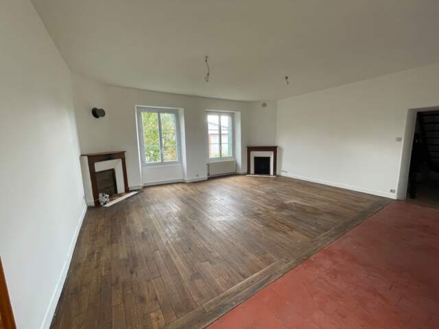 Maison rénovée 5 pièces 73000€ — photo du bien
