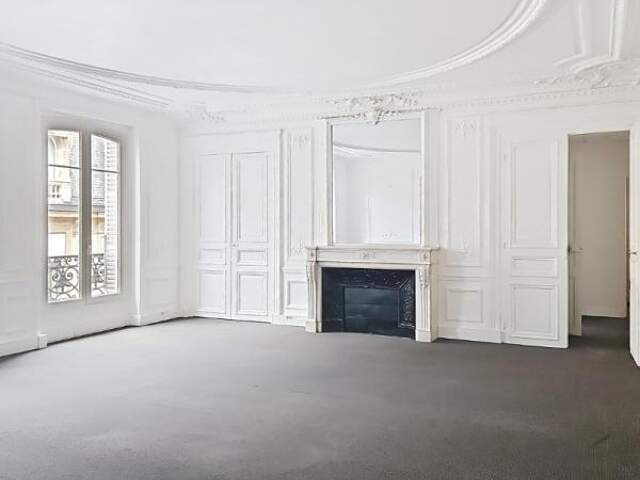 Bureaux à louer - 235 m² - Paris 8 — photo du bien