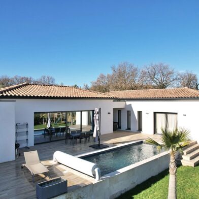 Maison 5 pièces 450000 €