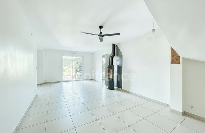 Maison avec garage et jardin - Beauvoisin — photo 5