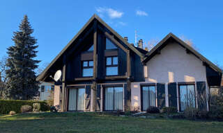 Maison 9 Pièces 243 m² à vendre à Prévessin-Moëns (01280)