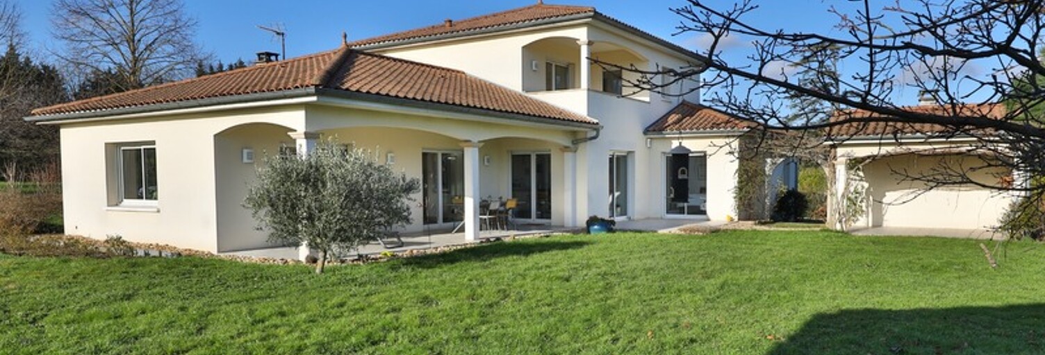 Maison 6 Pièces 210 m² à vendre à Mâcon (71000)