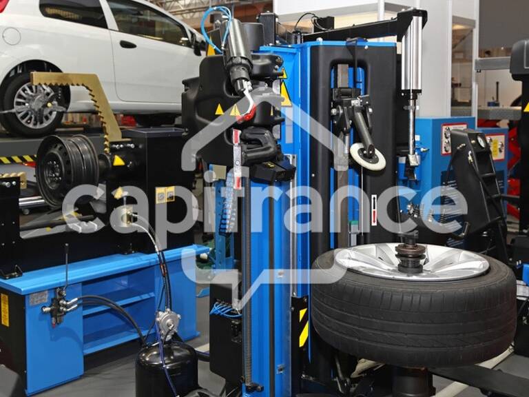 à vendre cession de parts sociales proche d’ANGERS (49) site internet dédié à la vente de pièces et accessoires automobiles depuis 1993 — photo 1