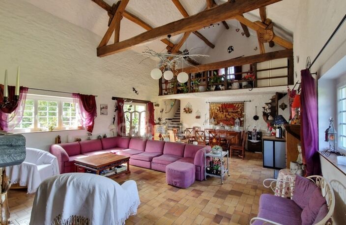 Dpt Essonne (91), à vendre proche de Méréville propriété 8 pièces avec maisonnette, jardin clos, cave et garage — photo 5