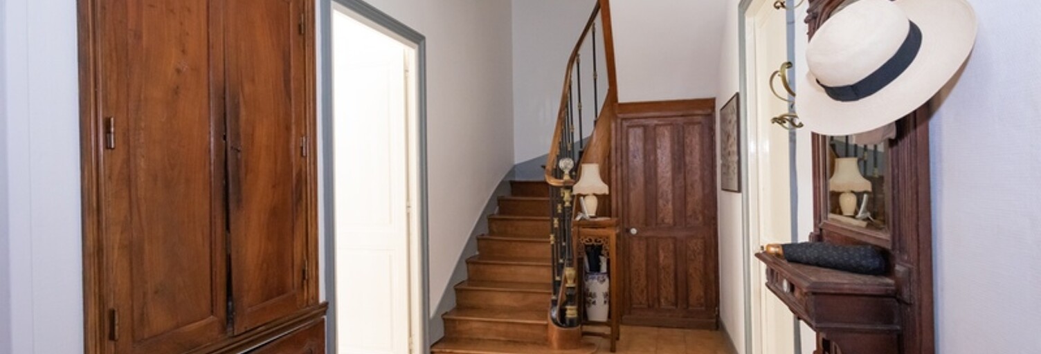 Maison 7 Pièces 181 m² à vendre à Rochefort (17300)