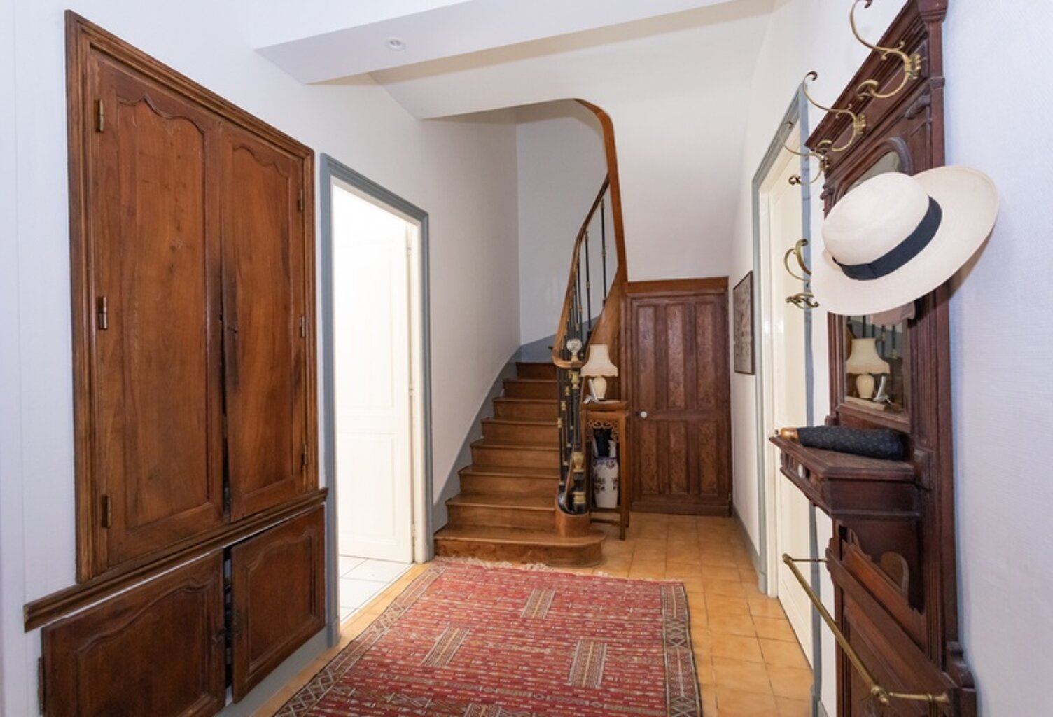 Maison de ville XIXe siècle – 5 chambres – 185 m² – Rochefort centre — photo 1
