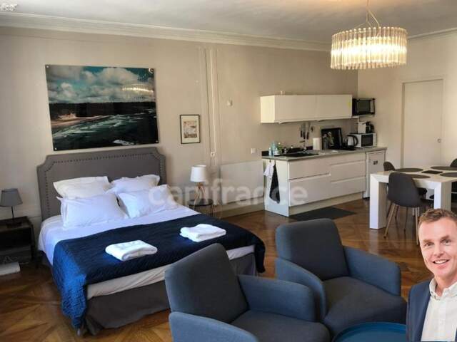 Quimper - Hyper centre – Vente appartement type studio de 40 m² habitables avec locataire en place — photo du bien