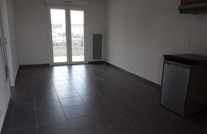 Opportunité à Théza – T2 avec grand balcon et parking — photo 5