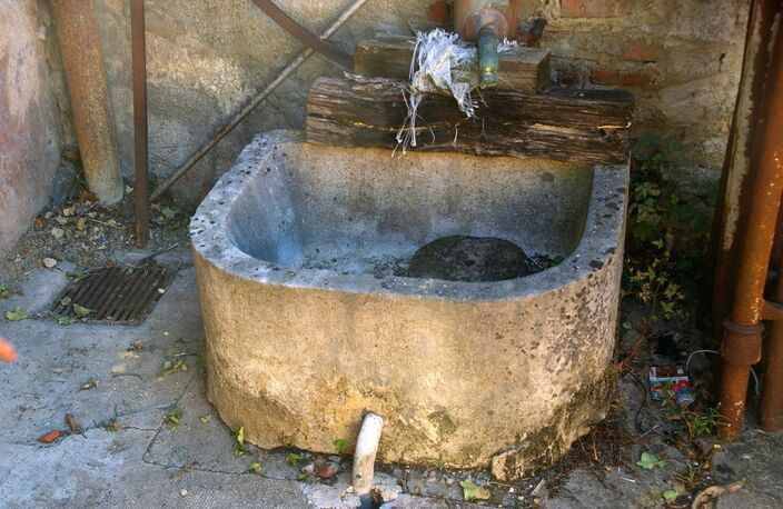 Dpt Ain (01), à vendre SAINT JULIEN SUR REYSSOUZE immeuble — photo 3