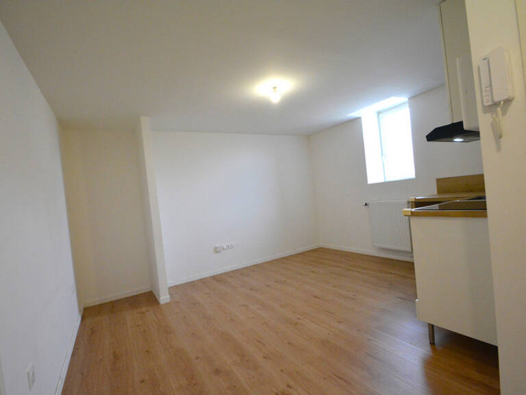 Dpt Nord (59), à louer DOUAI appartement T2 de 31 m² — photo 1