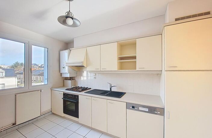 Appartement T3 de 75 m² – Proximité Bretonneau & Rabelais — photo 5