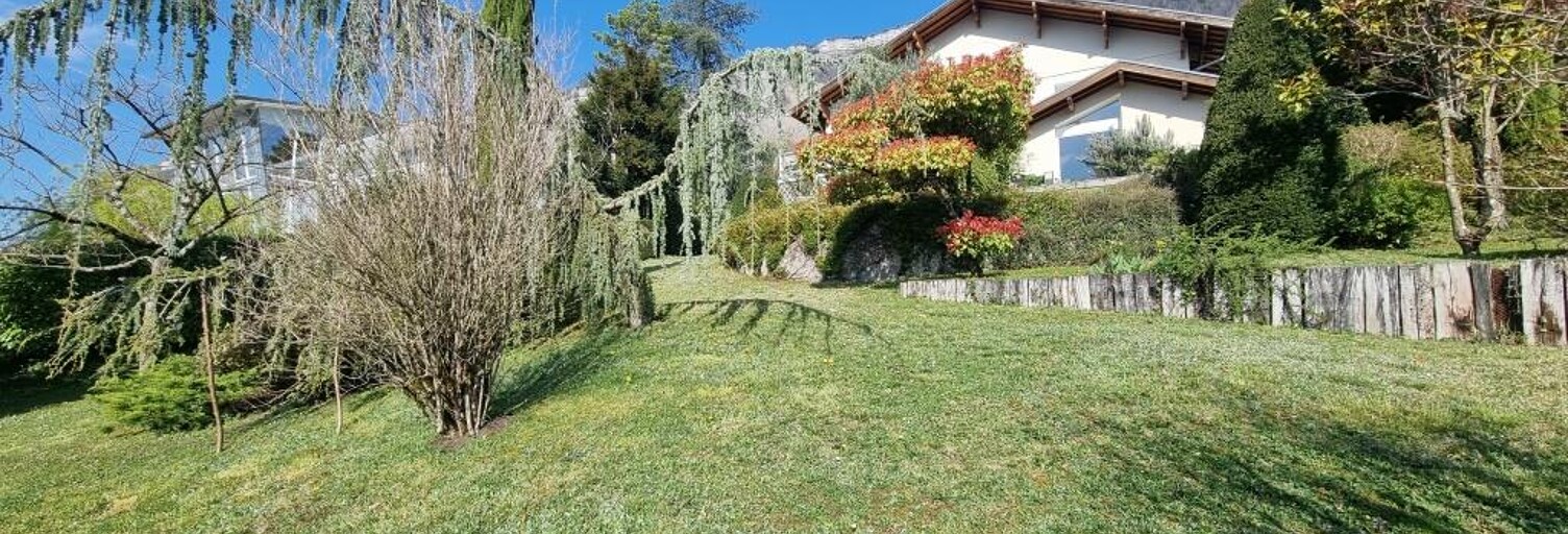 Maison 7 Pièces 214 m² à vendre à Saint-Ismier (38330)