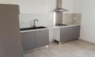 Maison 6 Pièces 139 m² à louer à Saint-Saud-Lacoussière (24470)