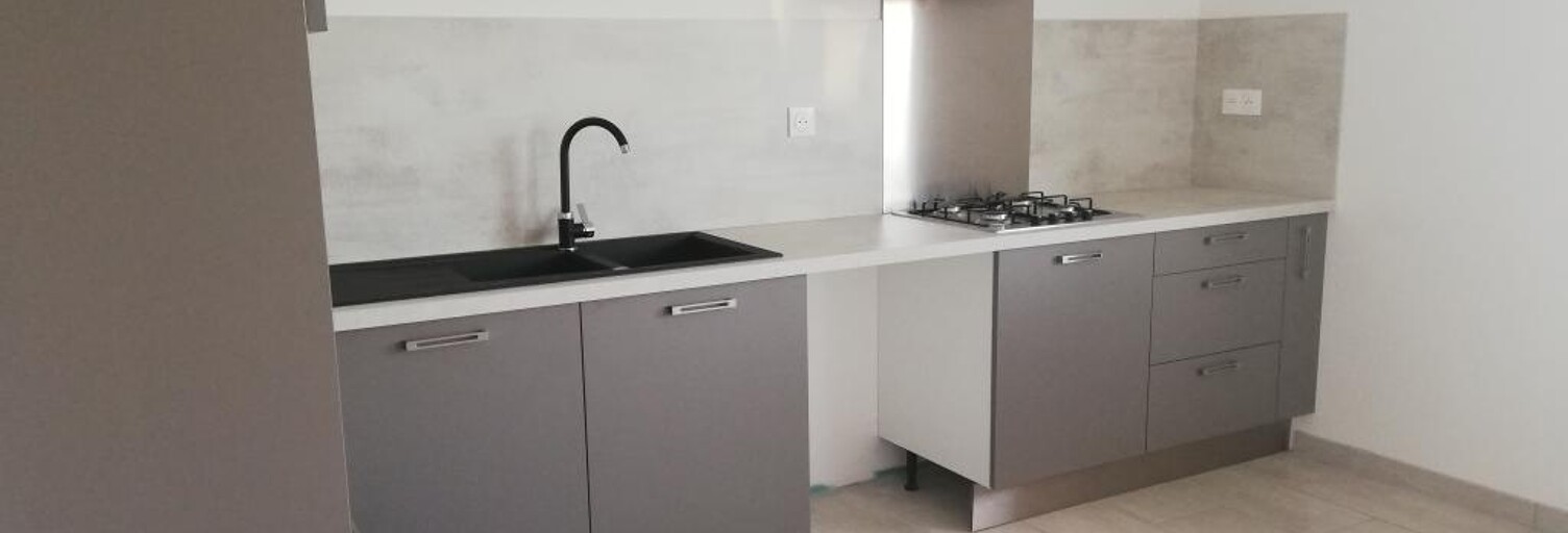 Maison 6 Pièces 139 m² à louer à Saint-Saud-Lacoussière (24470)