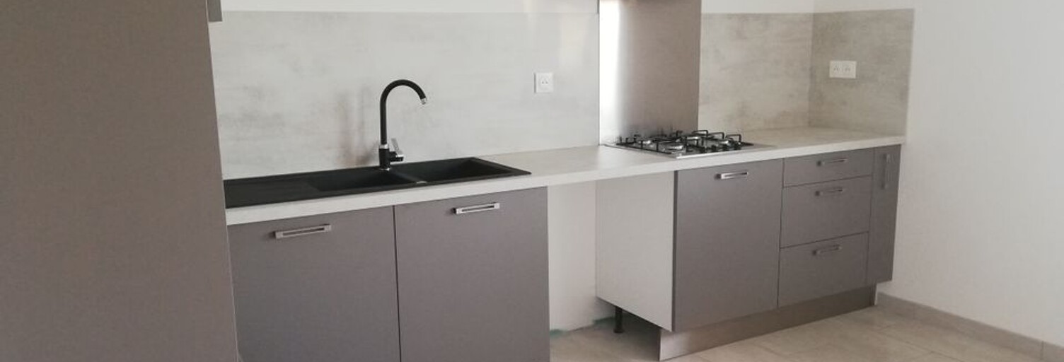 Maison 6 Pièces 139 m² à louer à Saint-Saud-Lacoussière (24470)