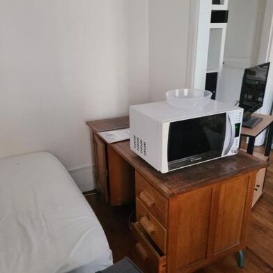 Appartement 1 pièces 1350 €
