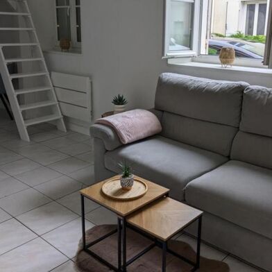 Appartement 1 pièces 700 €