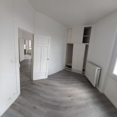 Appartement 2 pièces 560 €