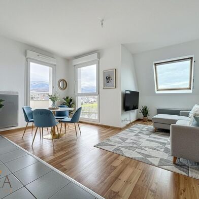 Appartement 2 pièces 670 €