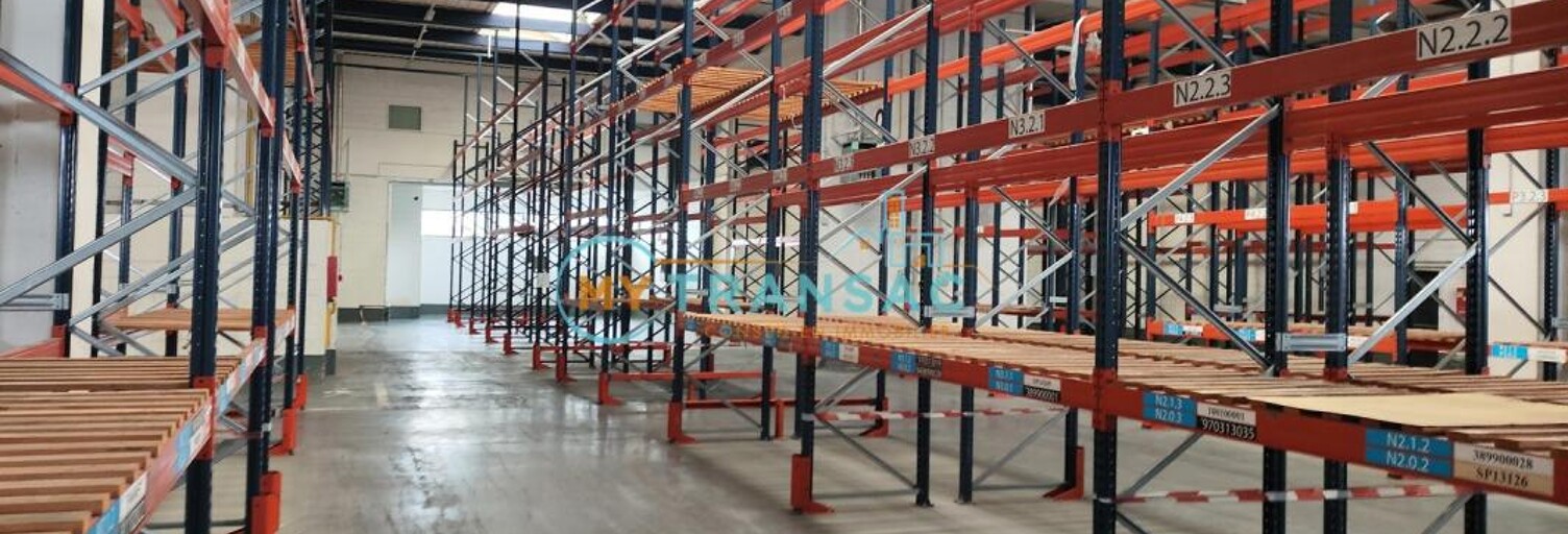 Local industriel  1418 m² à louer à Bonneuil-sur-Marne (94380)