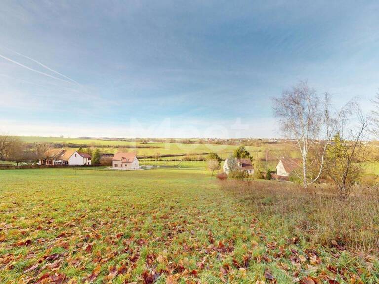 TERRAIN CONSTRUCTIBLE À VENDRE — photo 1