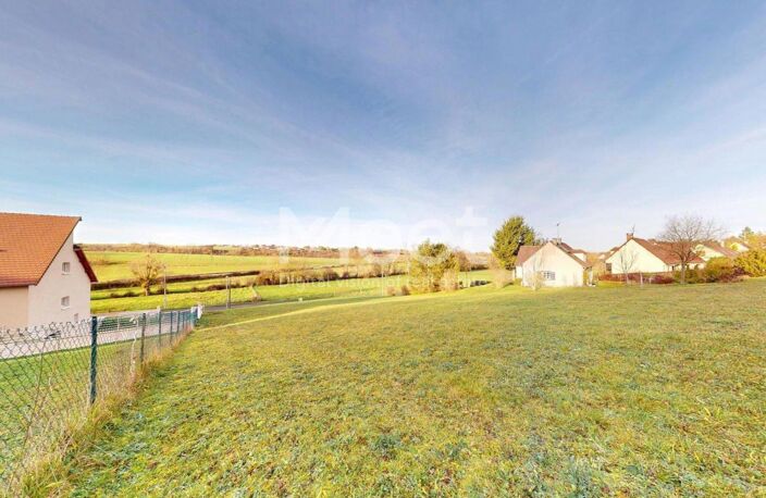TERRAIN CONSTRUCTIBLE À VENDRE — photo 2