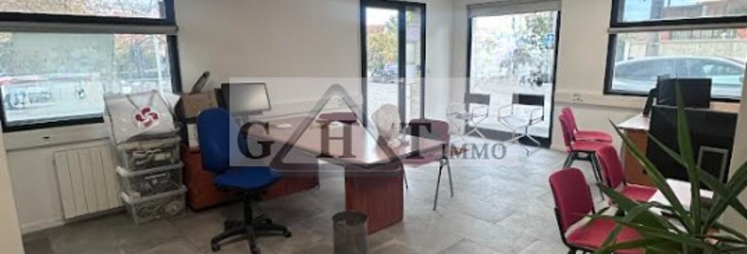 Bureau  160 m² à louer à Villeneuve-le-Roi (94290)