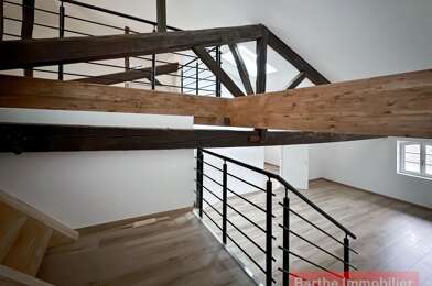 Appartement 3 pièces 900 €