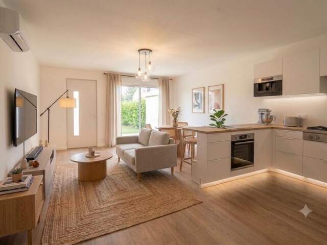 Maison À Vendre 3 pièces - Epône - — photo du bien