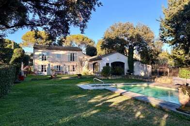 Maison 7 pièces 911000 €