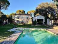 Maison À Vendre 8 pièces 210 m² avec piscine — photo 2