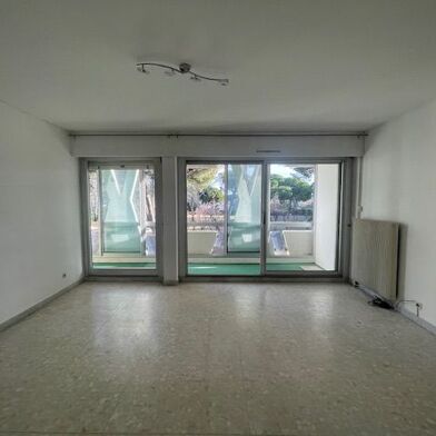 Appartement 1 pièces 680 €