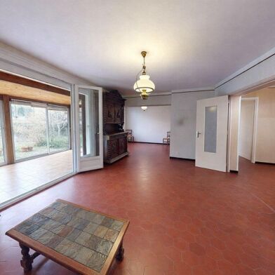 Maison 5 pièces 385000 €