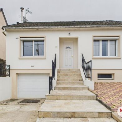 Maison 4 pièces 240750 €