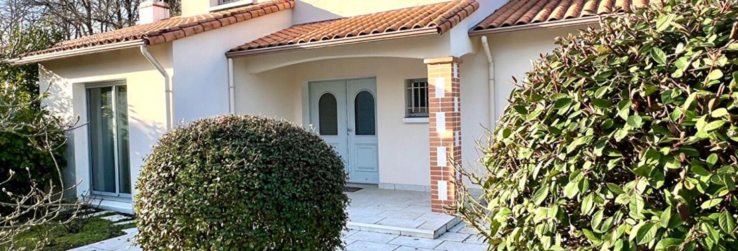 Maison 8 Pièces 230 m² à vendre à Basse-Goulaine (44115)